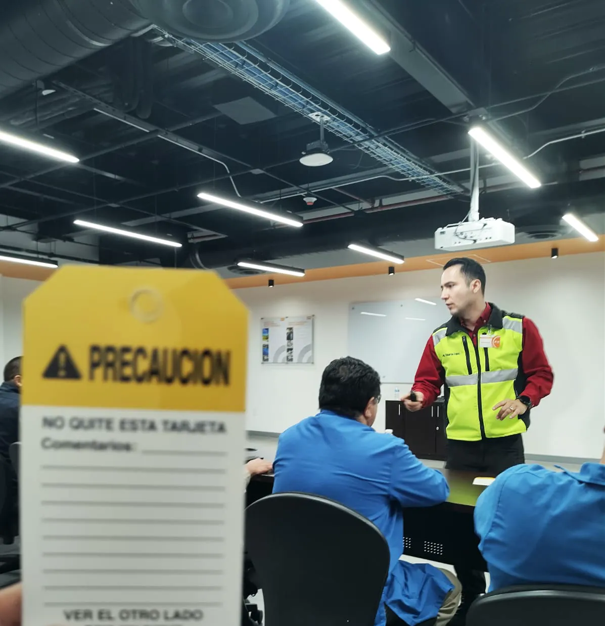 Capacitación y adiestramiento DC 3